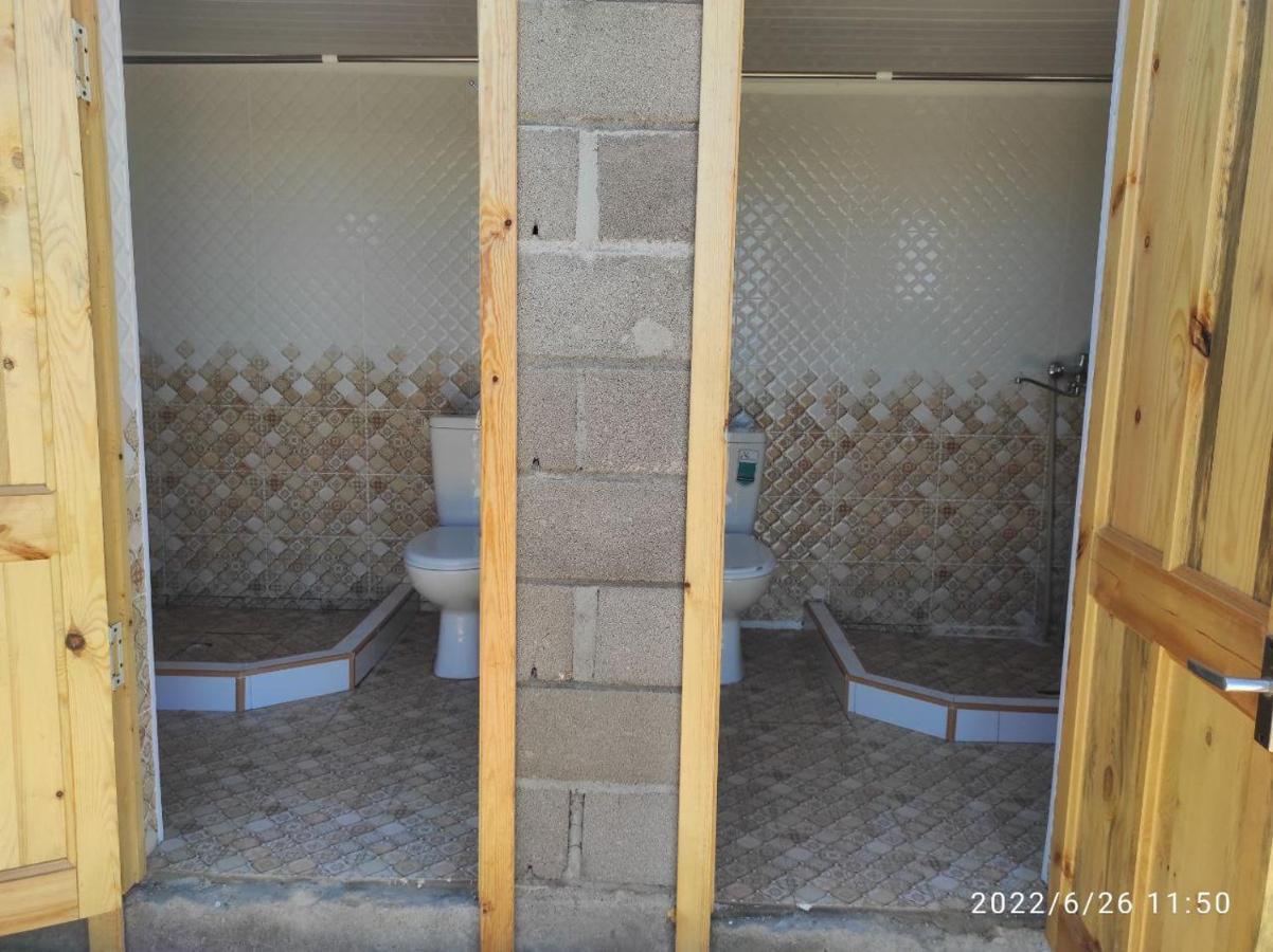 Guest House And Yurt Camp "Ailuu" Tong エクステリア 写真